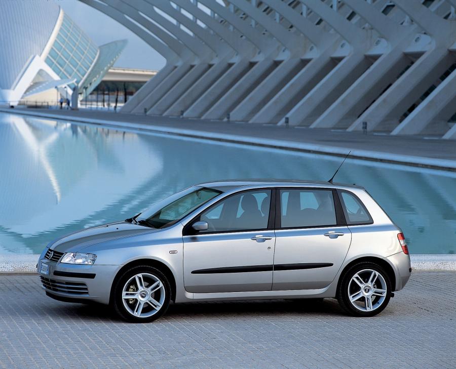  Fiat Stilo 2002 года  (фото 122 из 177)